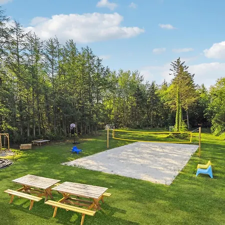 Dom wakacyjny 5 Bedroom Amazing In