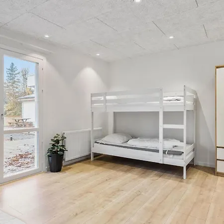 5 Bedroom Amazing In *