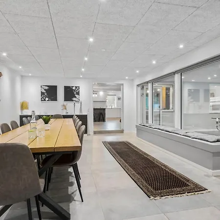 5 Bedroom Amazing In