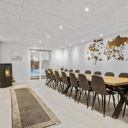 5 Bedroom Amazing In Holiday home Herning